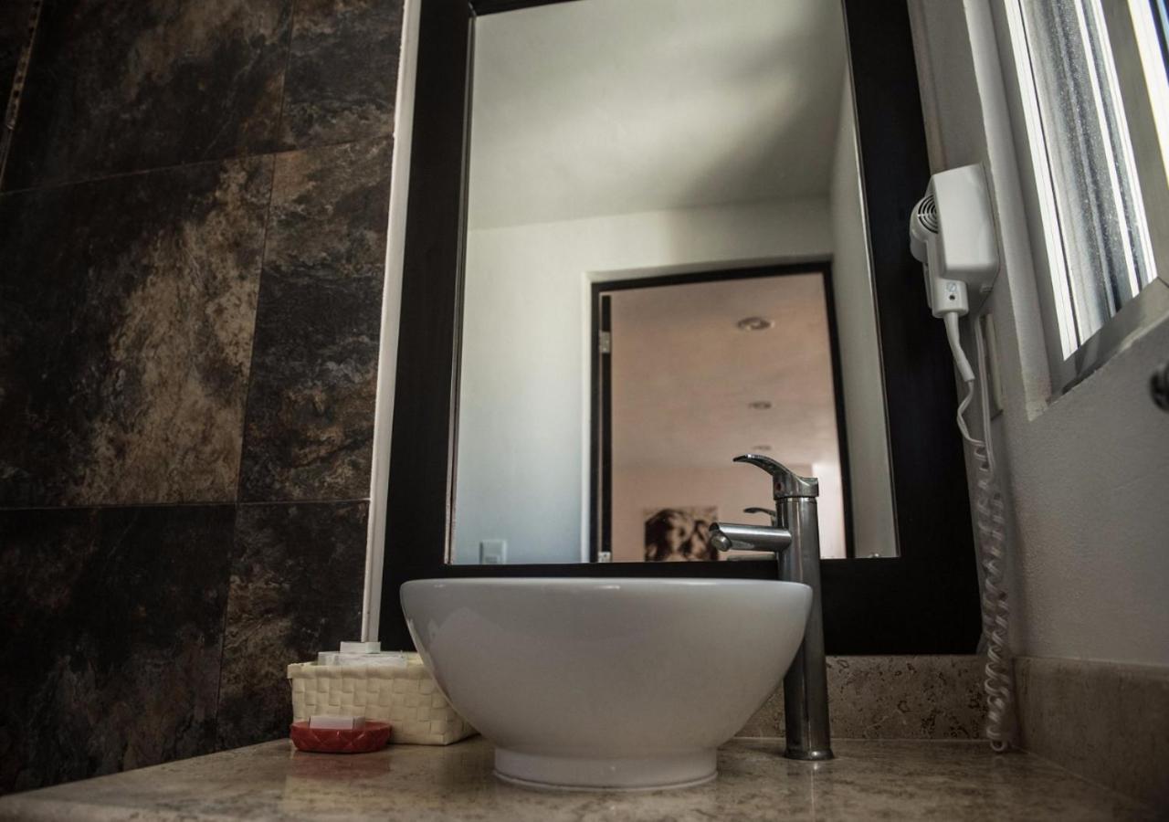 Sunrise 42 Suites By Holiday In Playa Playa del Carmen Esterno foto